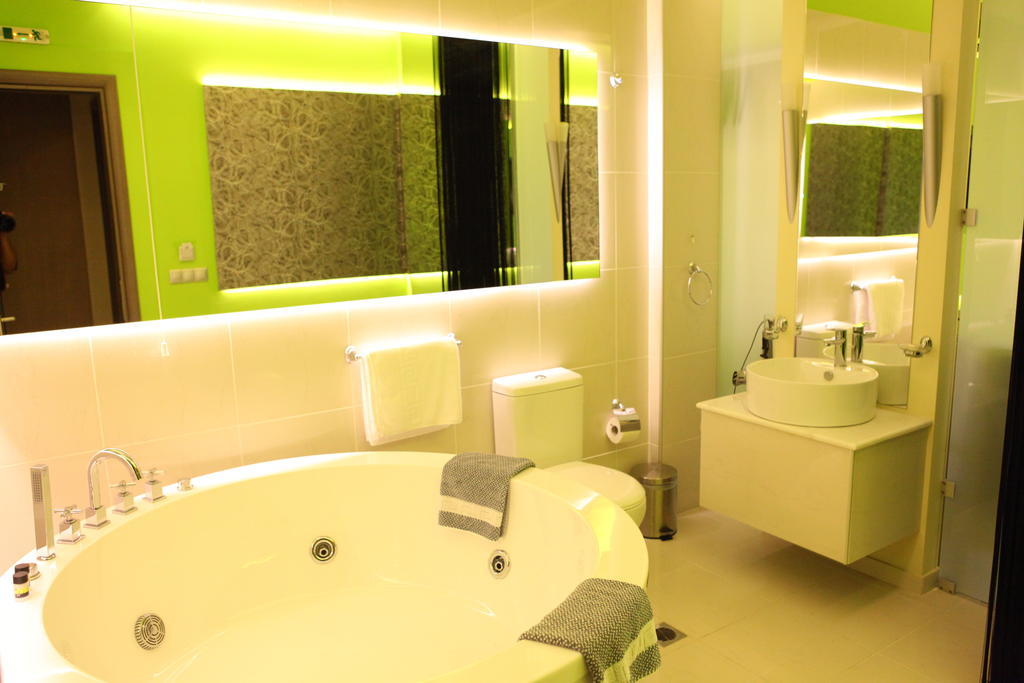 Oneiro Suites Souda Ruang foto